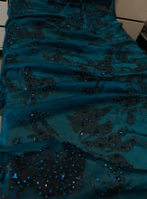 Load image into Gallery viewer, O-red &amp; turquoise dresses