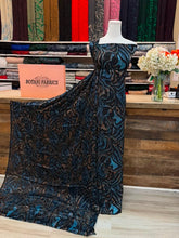 Load image into Gallery viewer, 2 - Dress &amp; Coat (Kras &amp; Kaw)