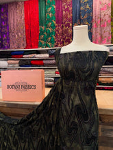 Load image into Gallery viewer, 2 - Dress &amp; Coat (Kras &amp; Kaw)