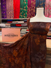 Load image into Gallery viewer, 2 - Dress &amp; Coat (Kras &amp; Kaw)